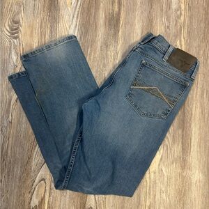 Wrangler Classic Straight Blue Jeans